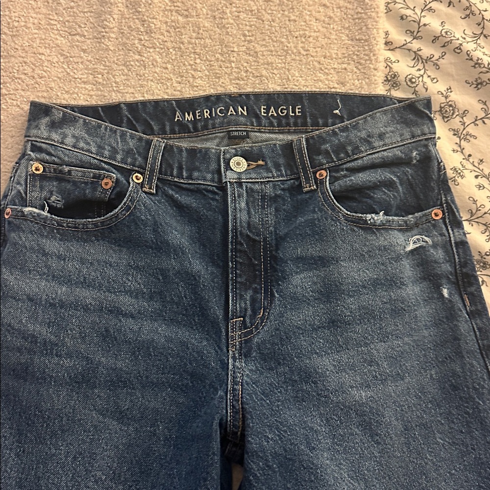 Stylish Blue Jeans for Women - Picture 2 of 5